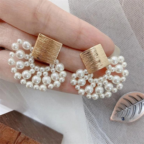 SILTAKI Simulated Pearls Wedding Stud Earrings
