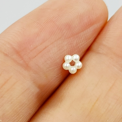 925 Sterling Silver Flower Shape Nose Pin