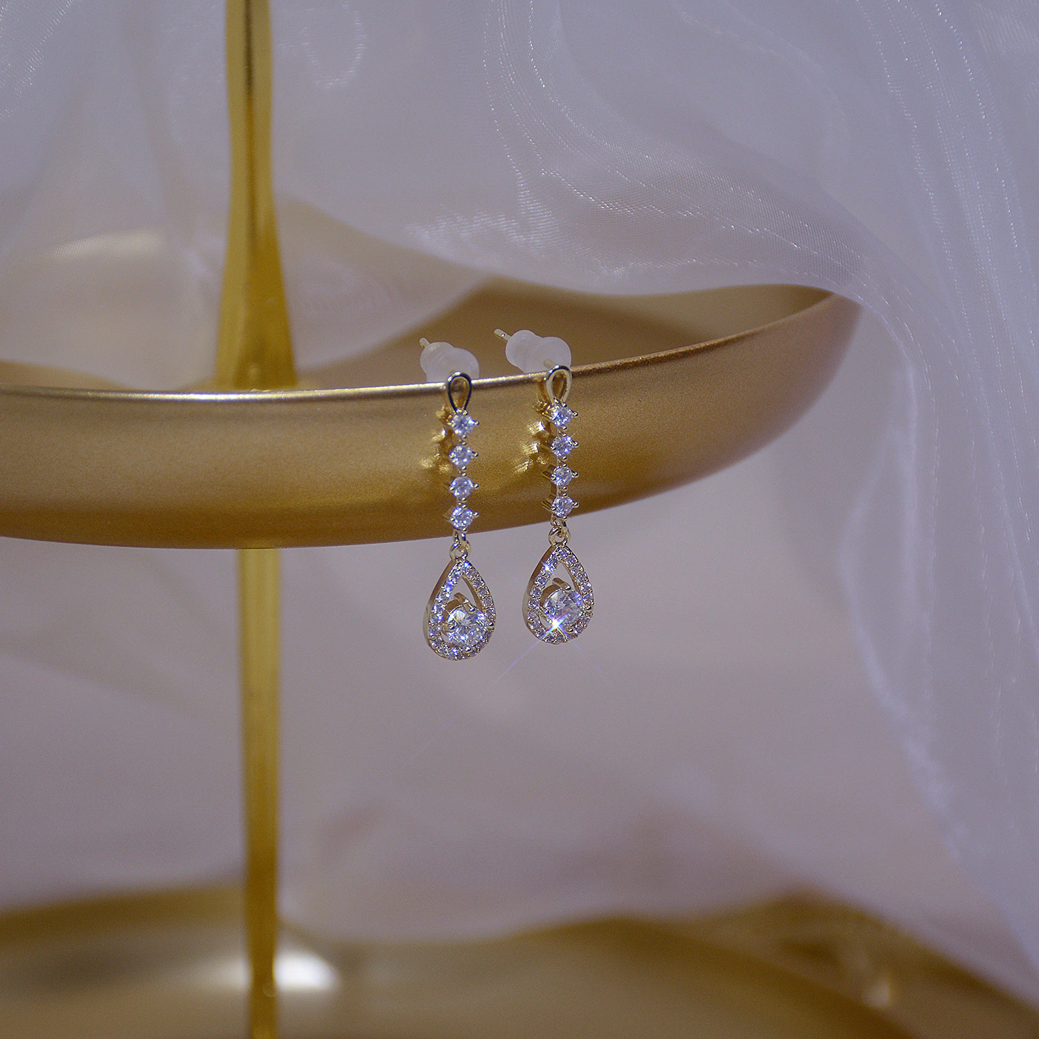 14k Real Gold Fashion Jewelry Long Crystal Exquisite Shiny Earrings