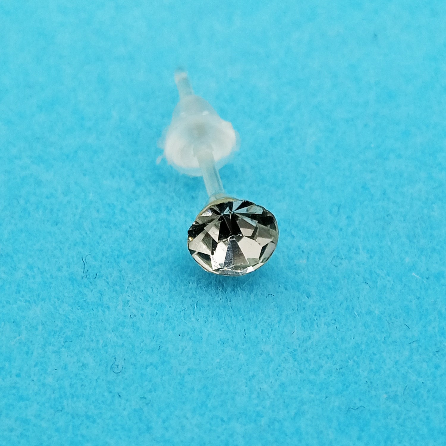 New Style With Comfortable Back Plastic Stick With Big Luxury Crystal Stone Nose Pin