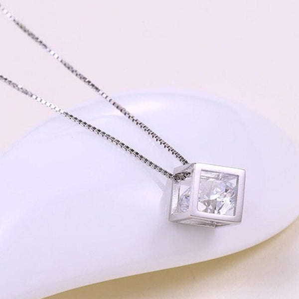 925 Sterling Silver Cube Style With White Zircon Stone Pendant
