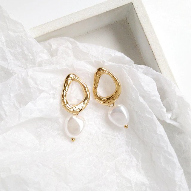 Simple Personality Irregular Temperament Imitation Pearl Drop Earrings