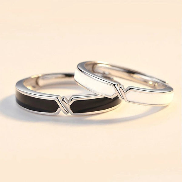 SILTAKI S925 Silver Plated Epoxy Carrying Personality Black & White Adjustable Ring
